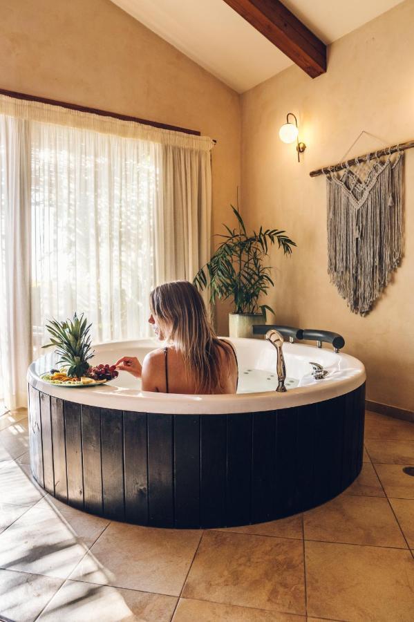 Cnaan Village Boutique Hotel & Spa Had Nes Eksteriør billede
